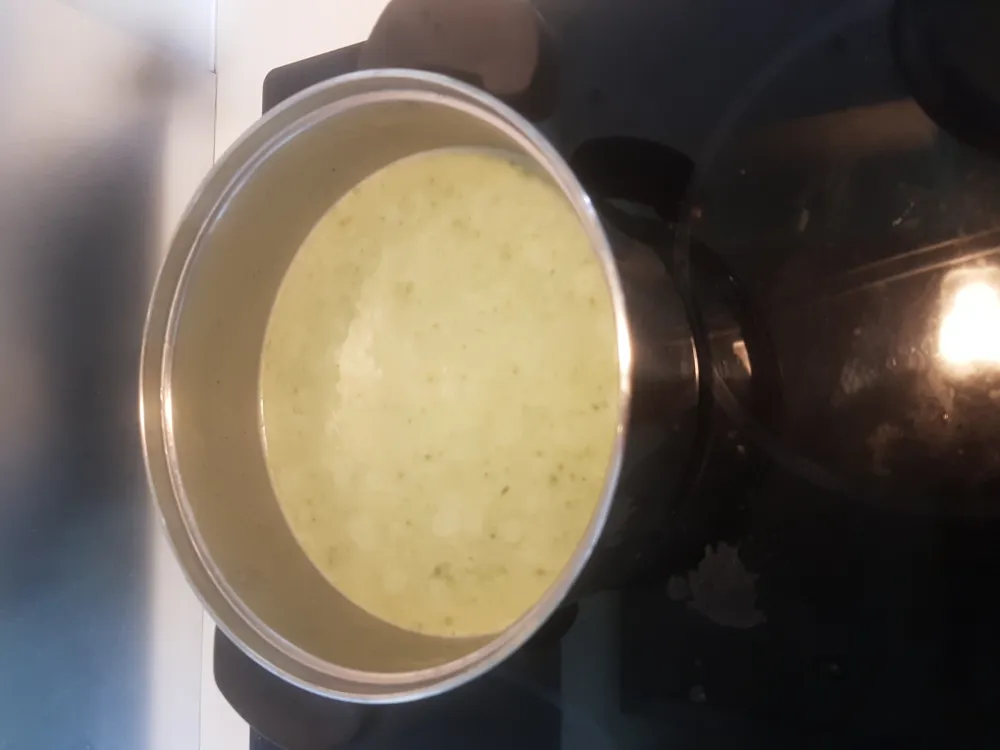 Velouté de persil au fromage frais