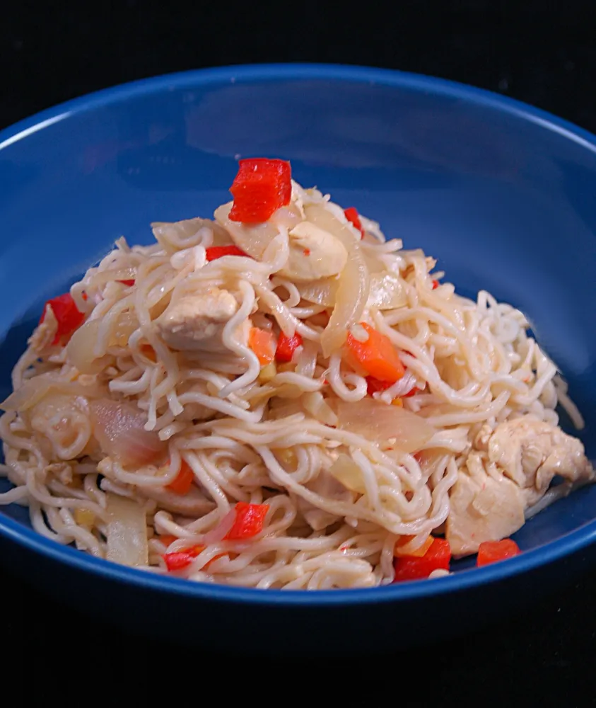 Nouilles chinoises au poulet et au gingembre