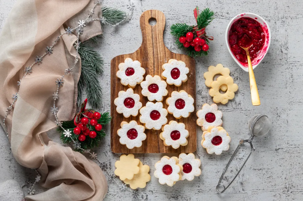 Hilda : petits gâteaux de noël alsaciens fourrés framboise (Hildabredle)