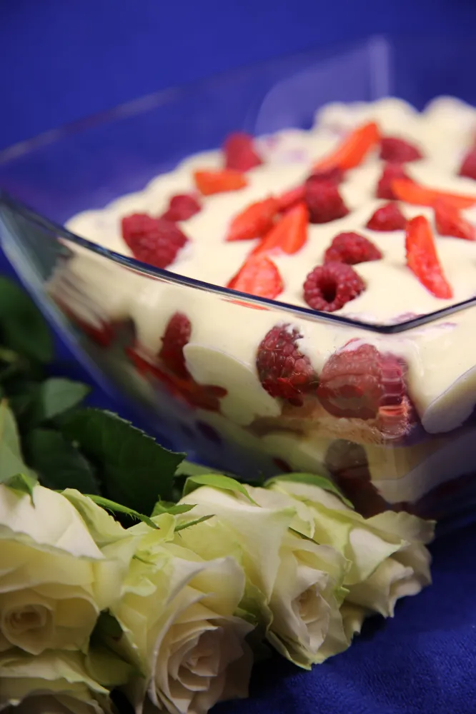 Tiramisu aux fruits rouges très onctueux