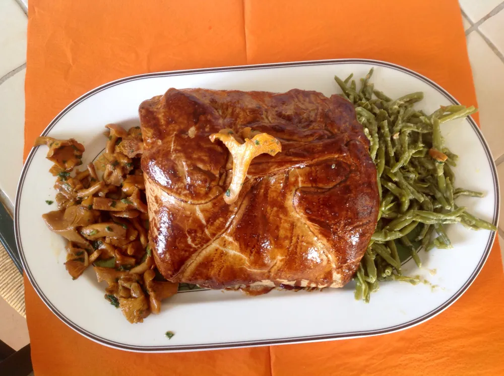 Rôti de veau en croûte à lestragon