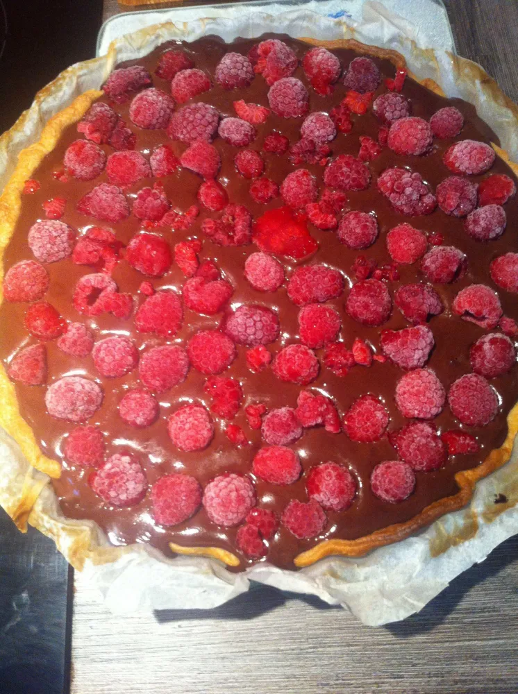 Tarte légère choco-coco-framboises