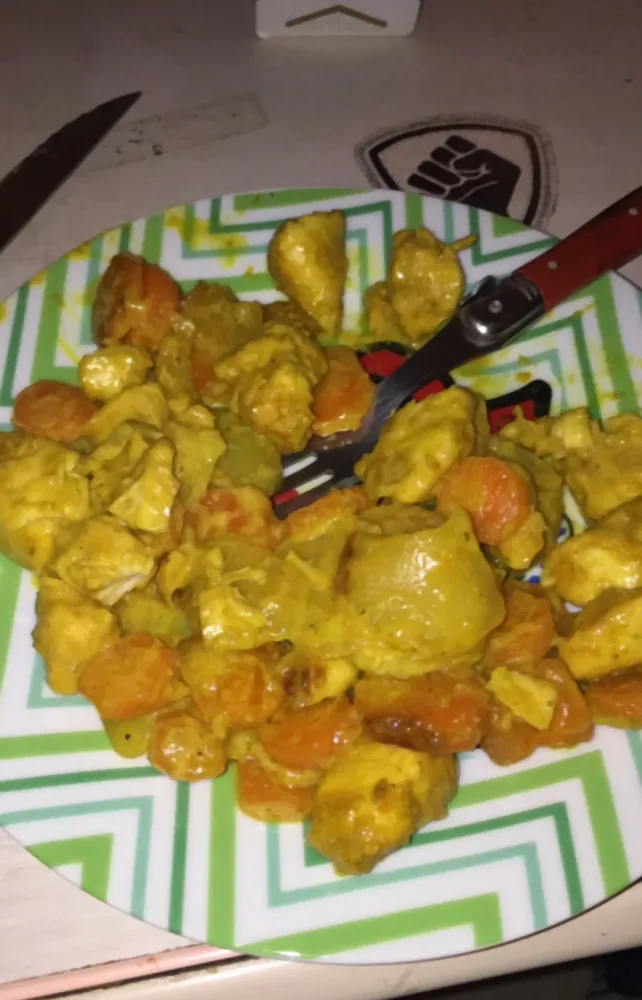 Poulet aux carottes et à la crème de curry