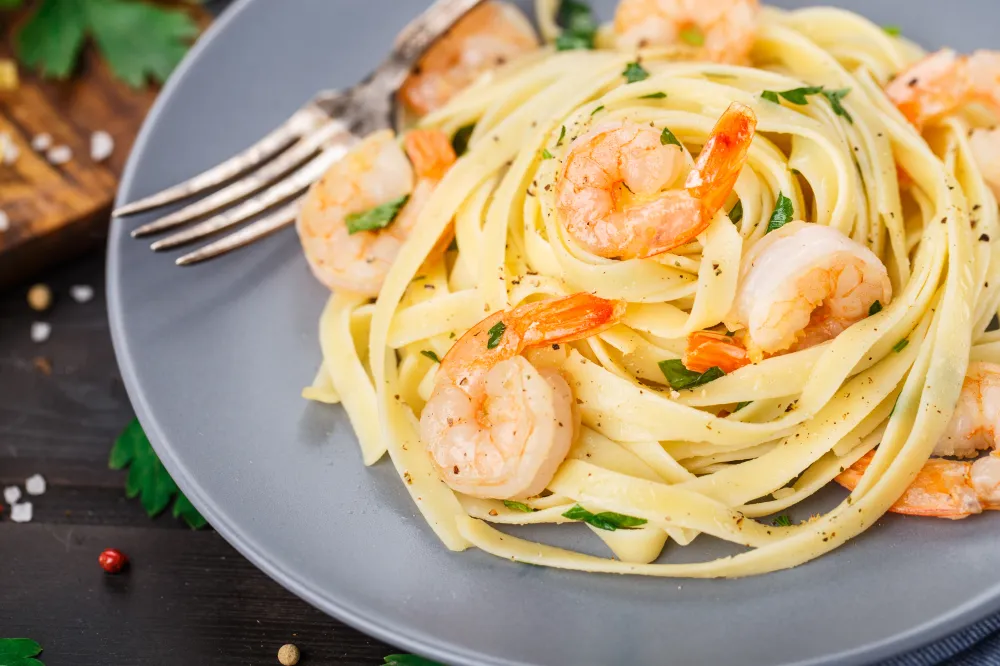 Tagliatelles aux crevettes