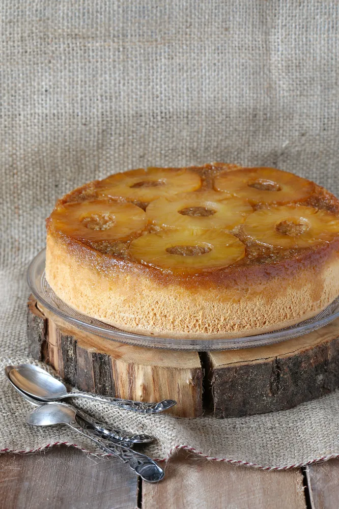 Gâteau à lananas caramélisé