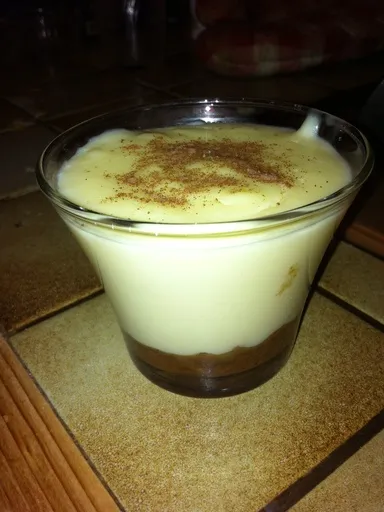 Verrine de crème au chocolat blanc sur lit de Prince de Lu