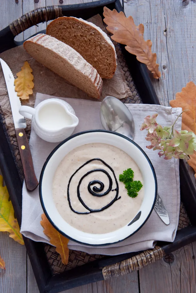 Velouté dartichaut au chocolat blanc