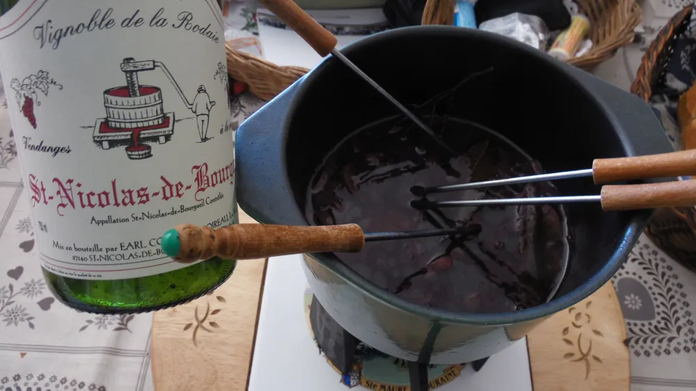 Fondue au vin rouge