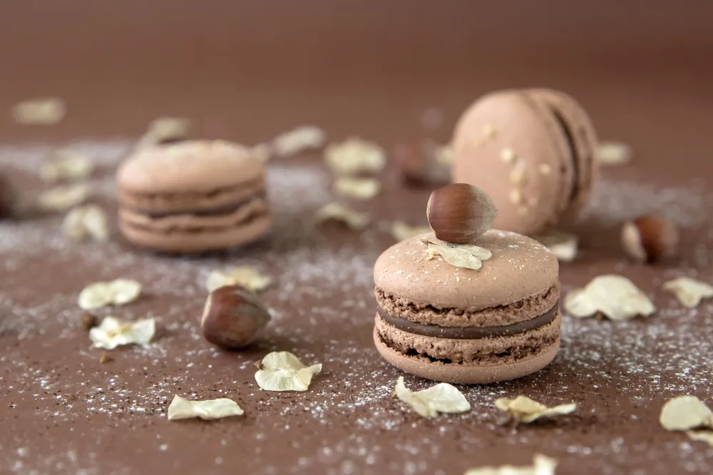 Macarons noisette chocolat