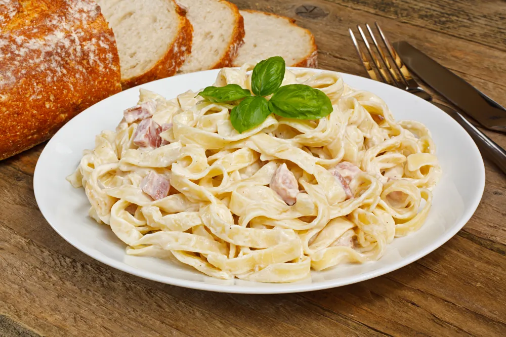 Tagliatelles à la carbonara vite faites