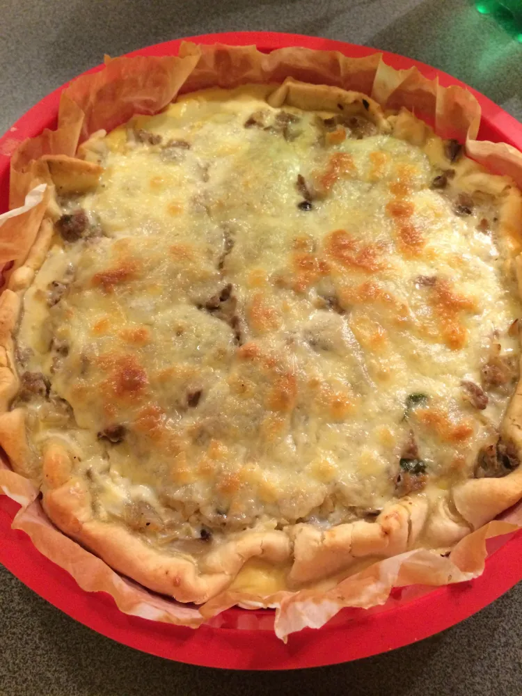 Quiche rapide boeuf/oignons/champignons