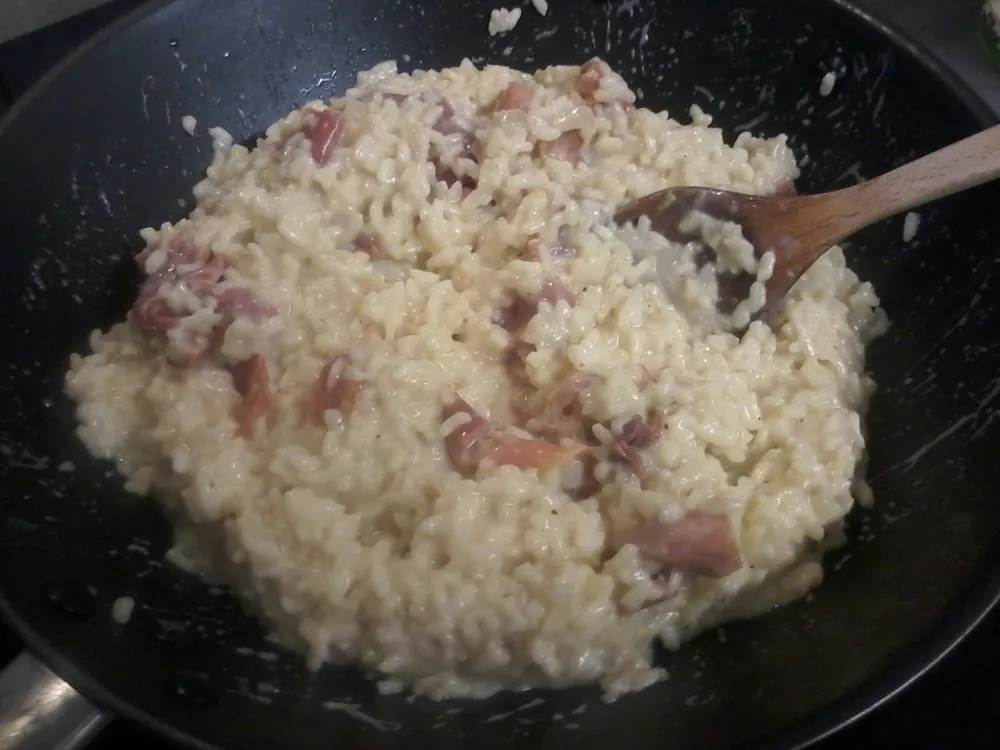 Risotto au jambon cru fumé