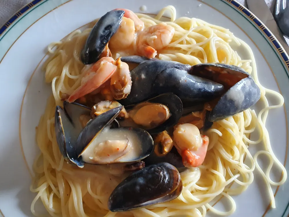 Spaghettis aux moules et crevettes