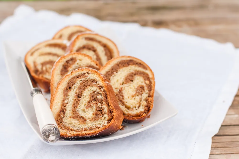 Gâteau roulé aux noix