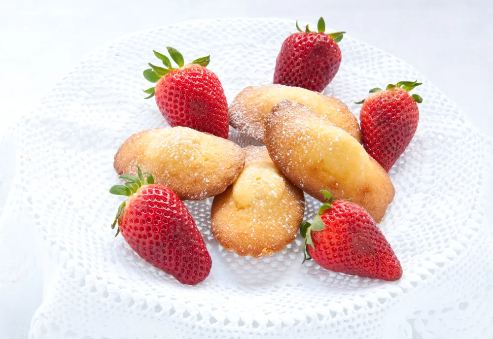 Madeleines aux fraises