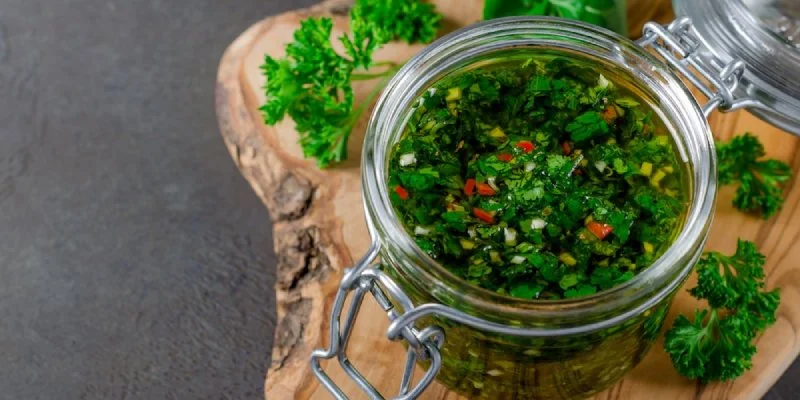 Sauce et marinade façon Chimichurri