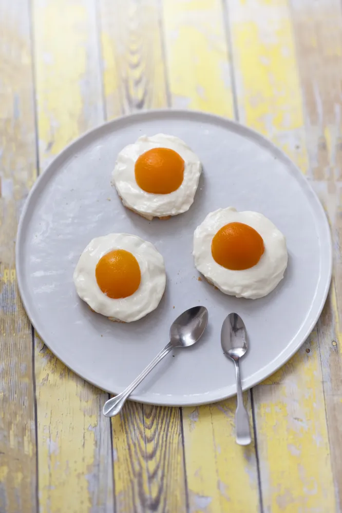 les oeufs au plat (dessert enfant)