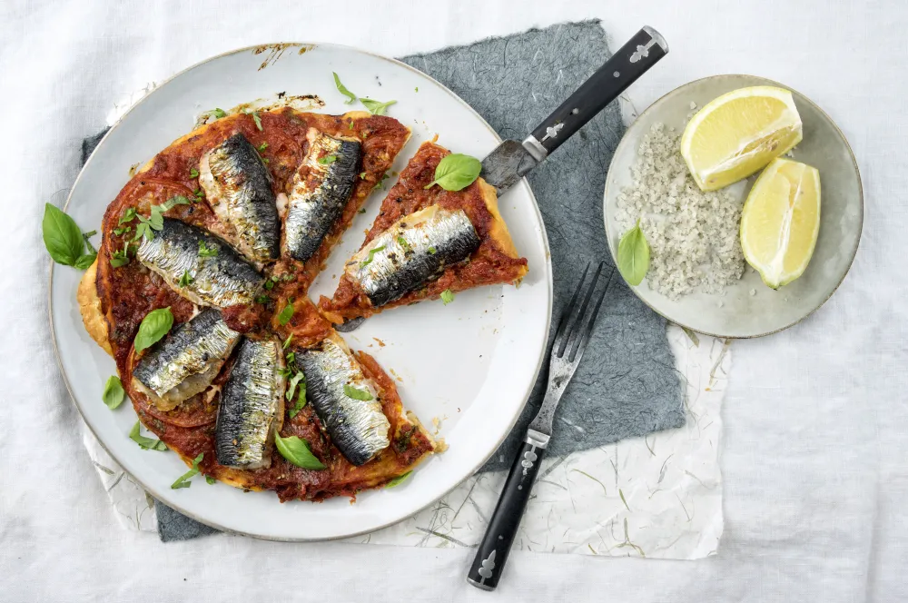 Tarte fine aux filets de sardine